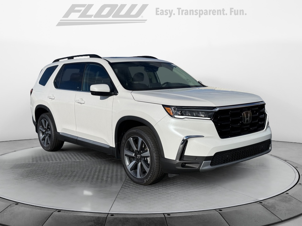 2025 Honda Pilot Touring's photo