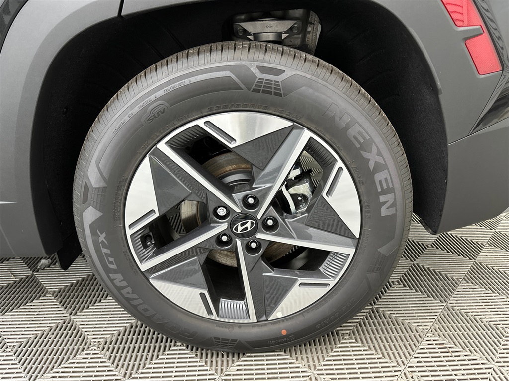 2025 Hyundai Tucson SEL photo 19