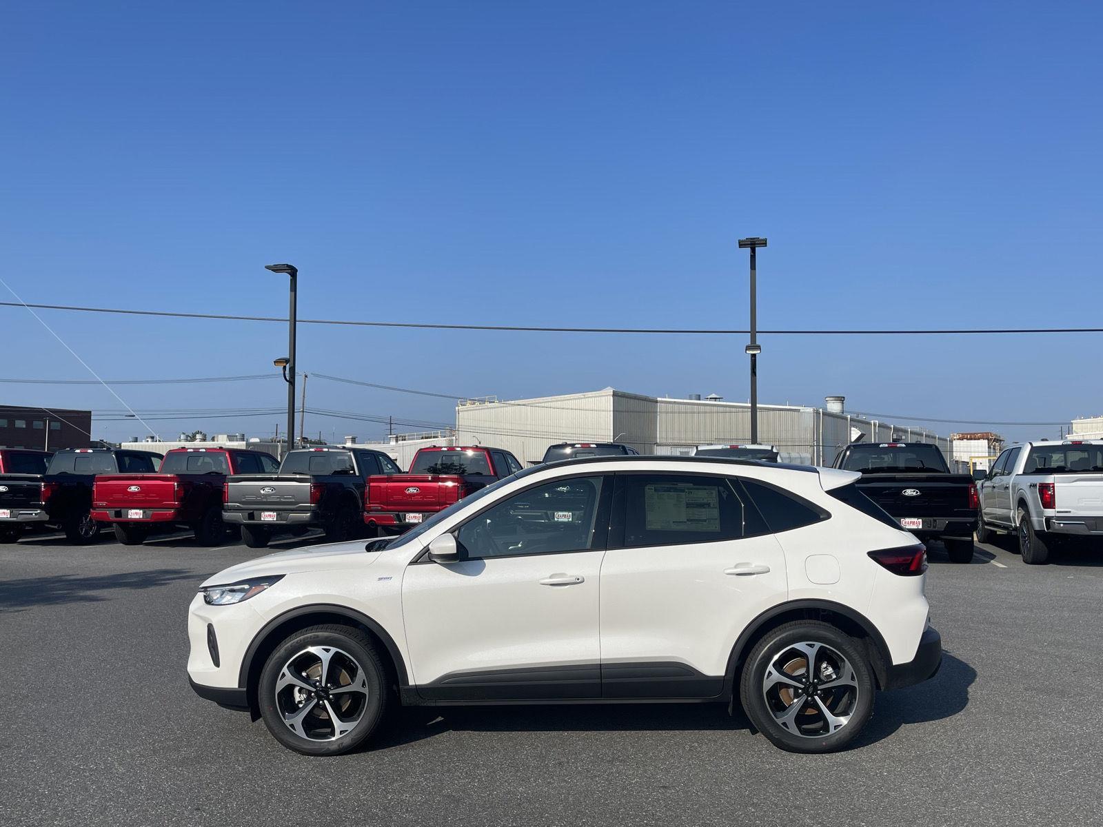 2025 Ford Escape ST-Line Select photo 5