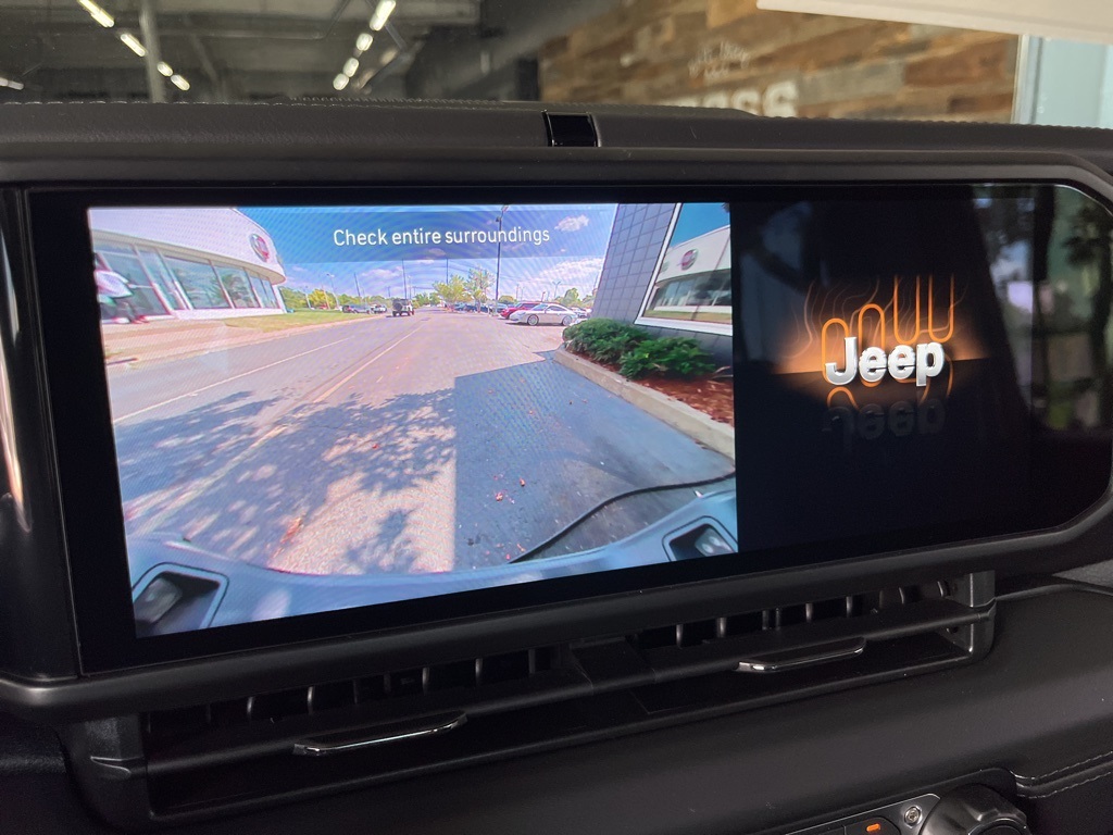 2025 Jeep Gladiator Sport photo 47