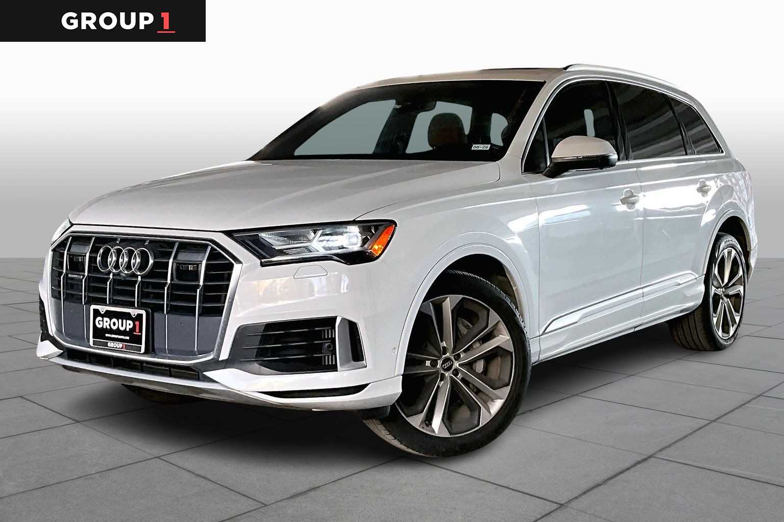 2020 Audi Q7 Premium Plus's photo