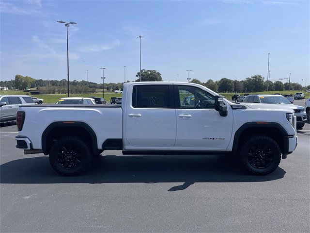 2024 Gmc Sierra 2500 HD AT4 photo 2