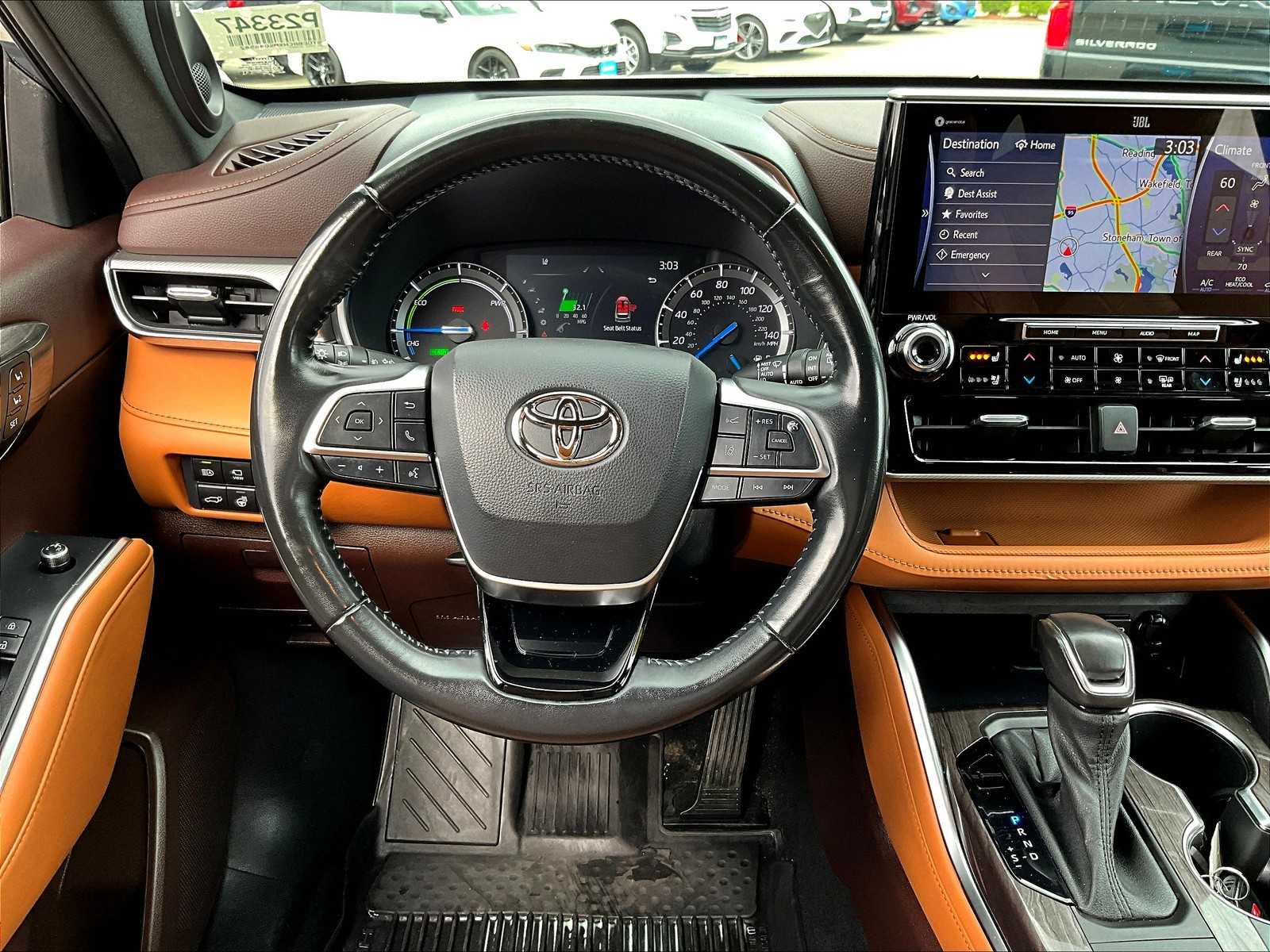 2021 Toyota Highlander Hybrid Platinum photo 18