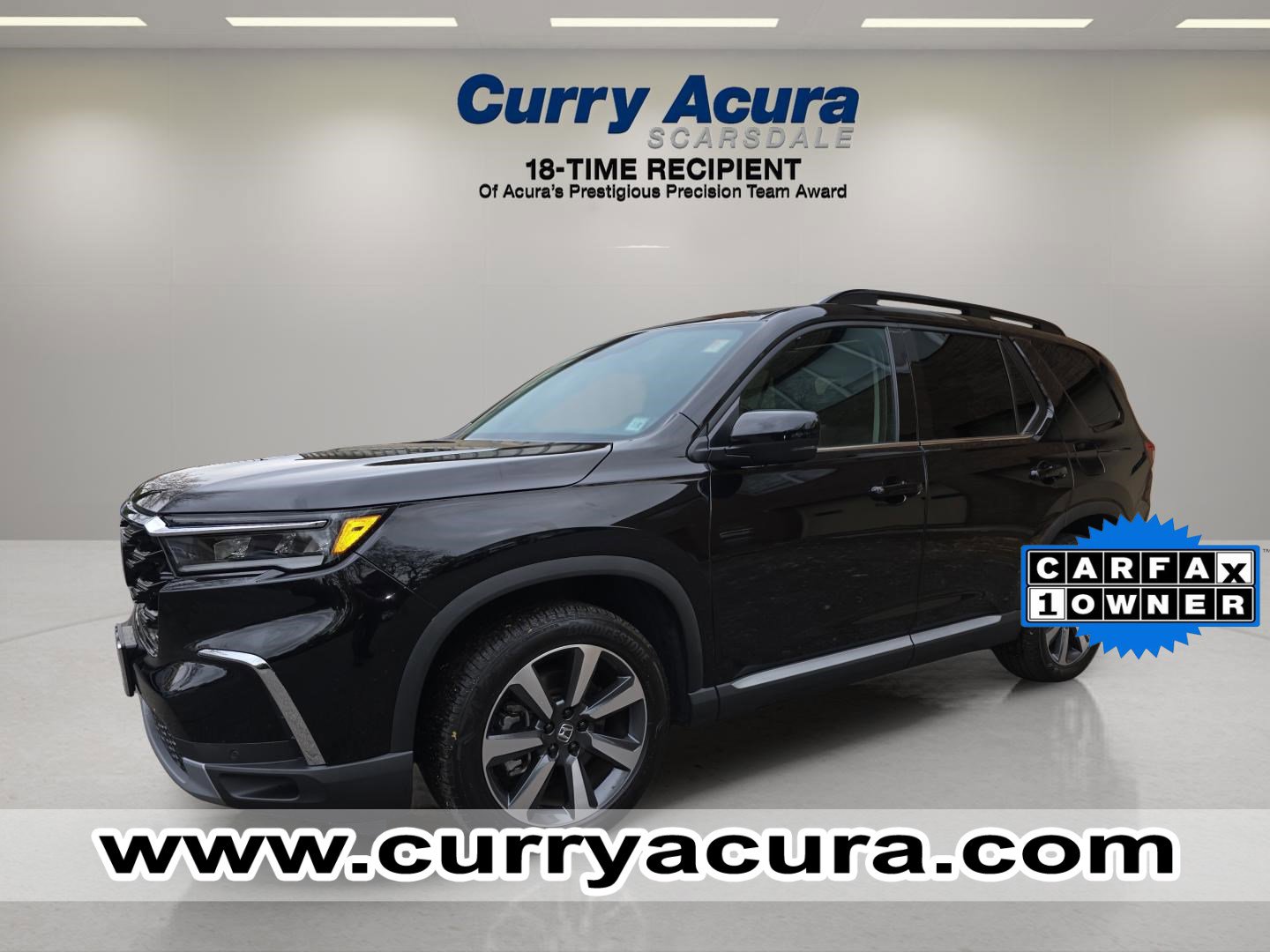 2023 Honda Pilot Touring's photo