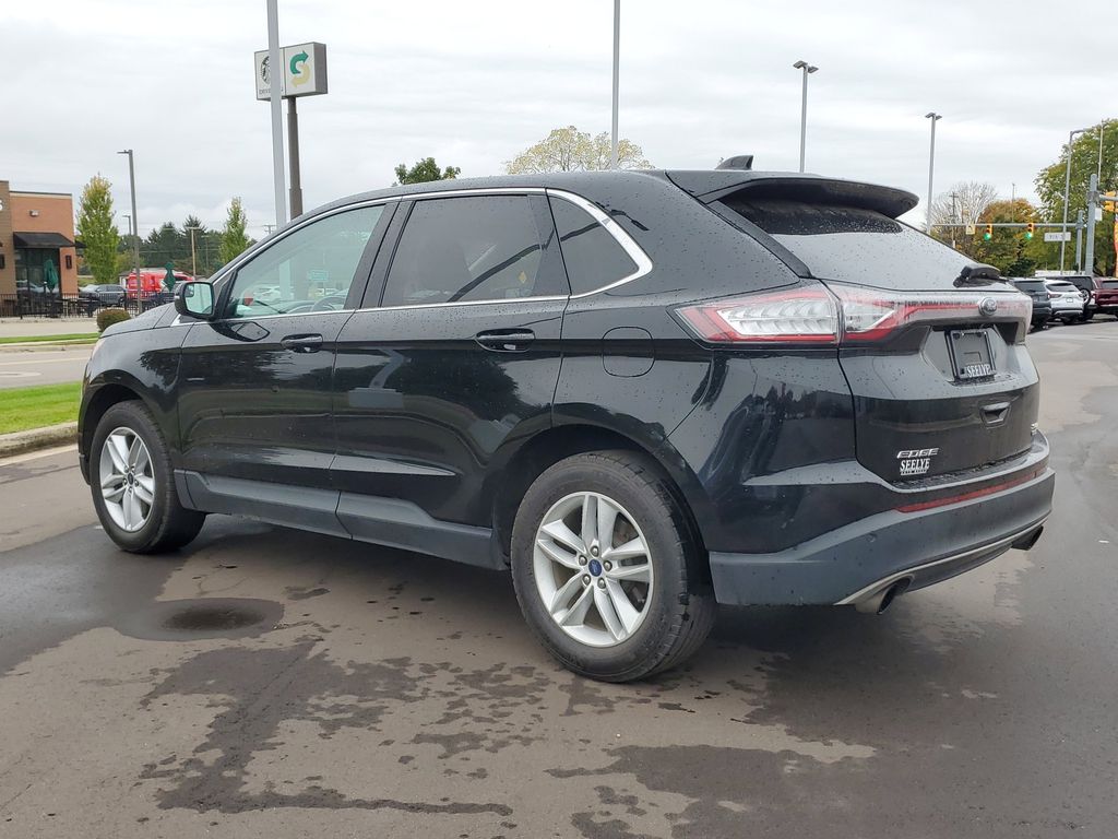 2018 Ford Edge SEL photo 3