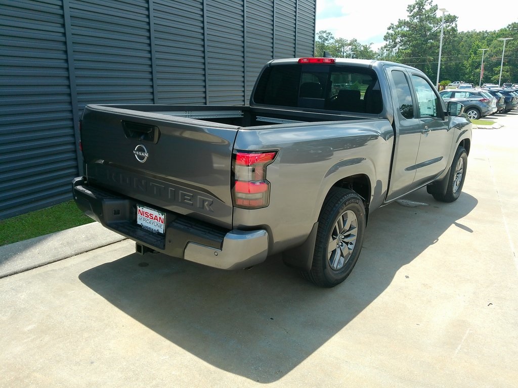 2025 Nissan Frontier King Cab SV photo 3