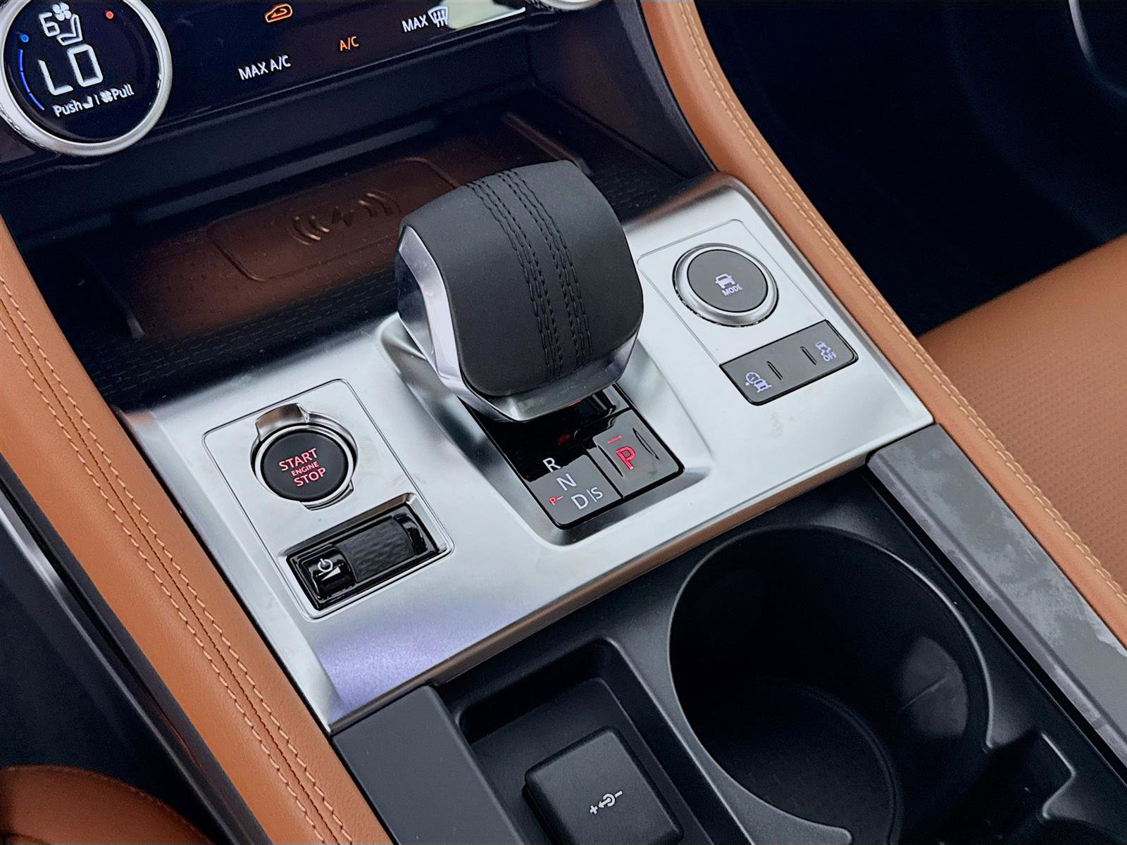 2026 Jaguar F-PACE P250 R-Dynamic S photo 18