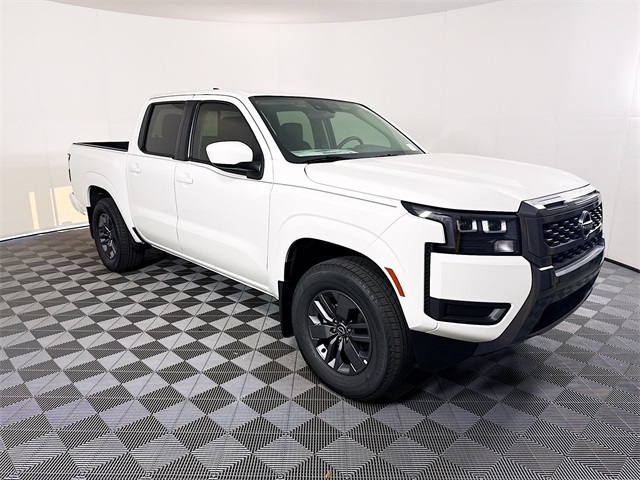 2026 Nissan Frontier SV's photo