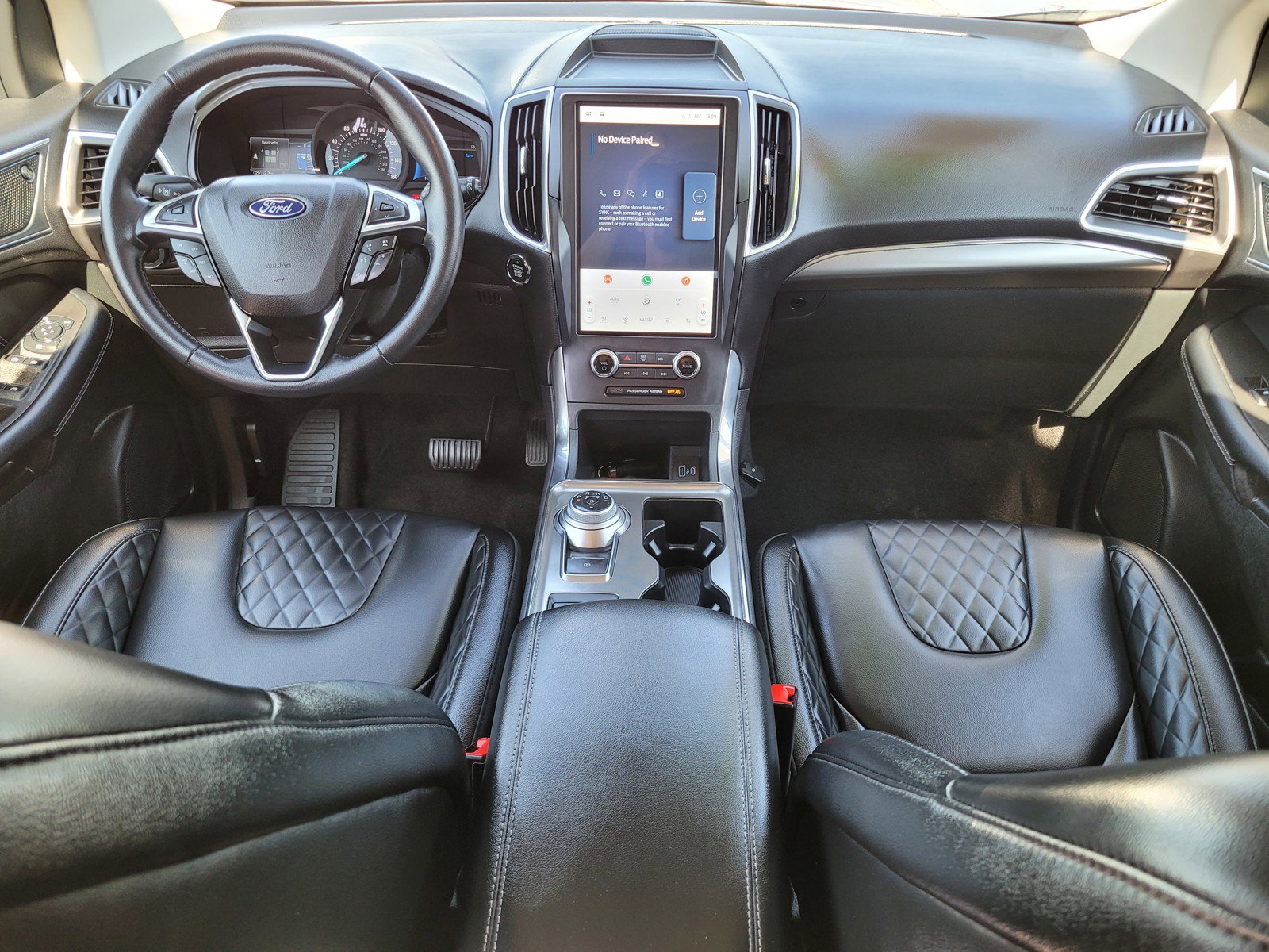 2024 Ford Edge Titanium photo 13