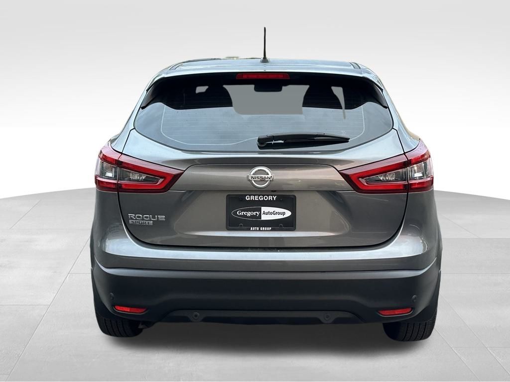 2021 Nissan Rogue Sport S photo 4