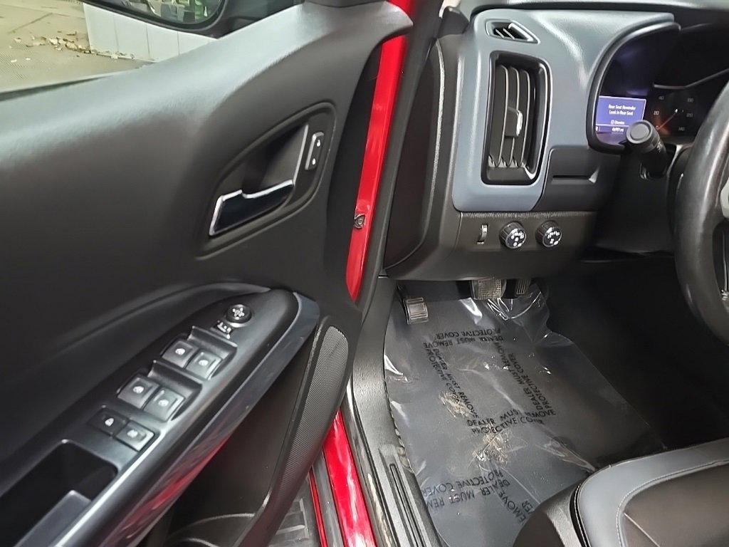 2020 Chevrolet Colorado Z71 photo 26