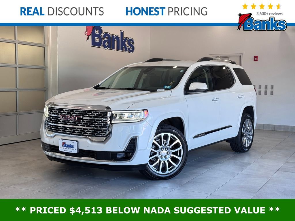 2023 GMC Acadia Denali's photo