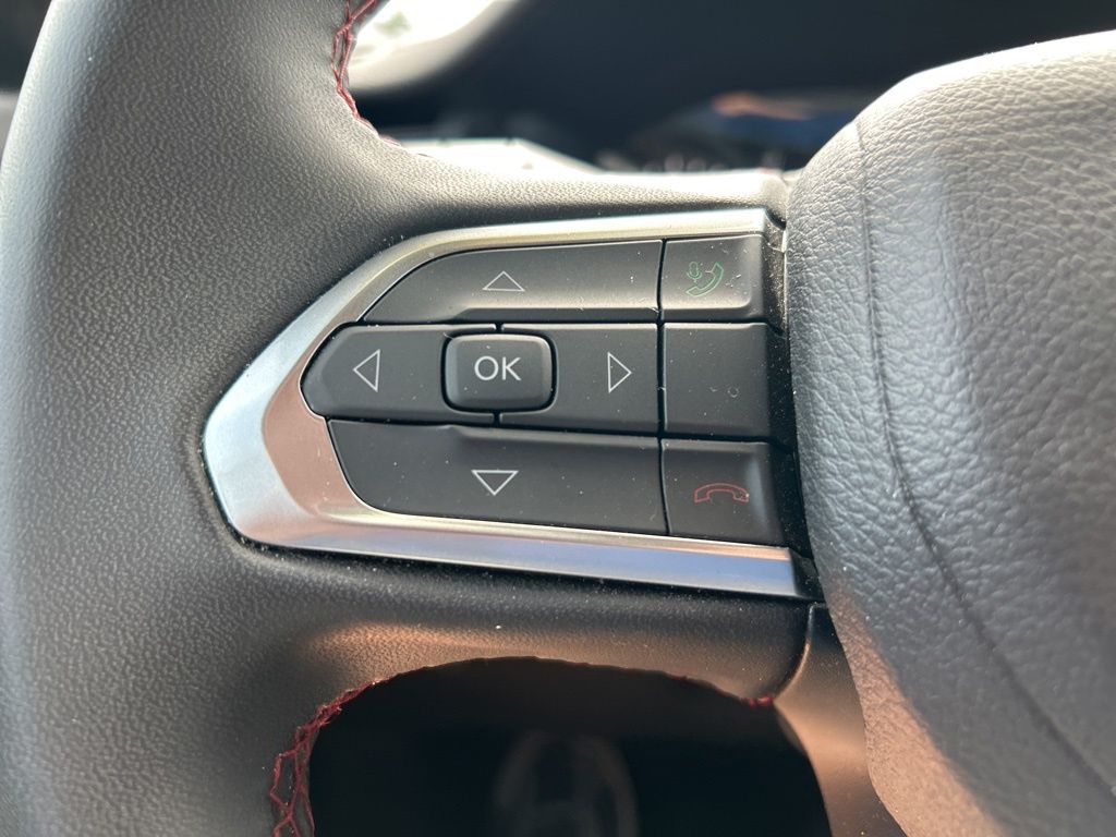 2024 Jeep Compass Trailhawk photo 19