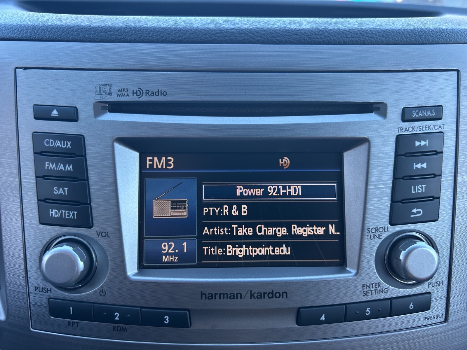 2014 Subaru Outback 2.5i photo 3