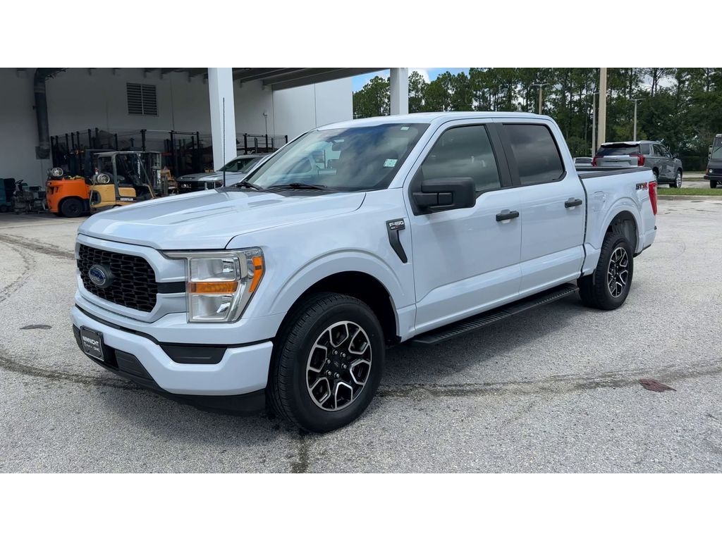 2022 Ford F-150 XL photo 4