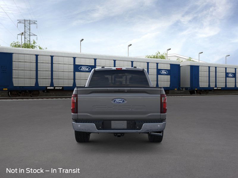 2025 Ford F-150 XLT photo 5