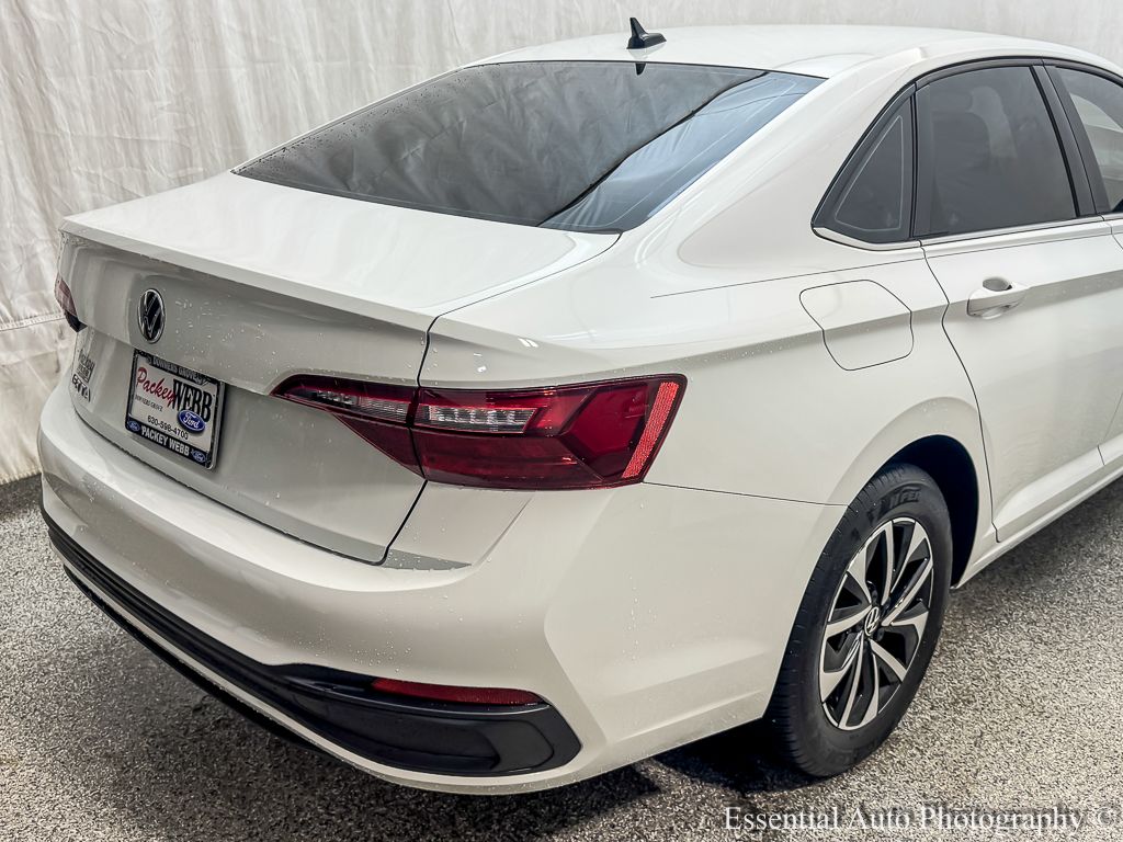 2024 VOLKSWAGEN JETTA - Image 8