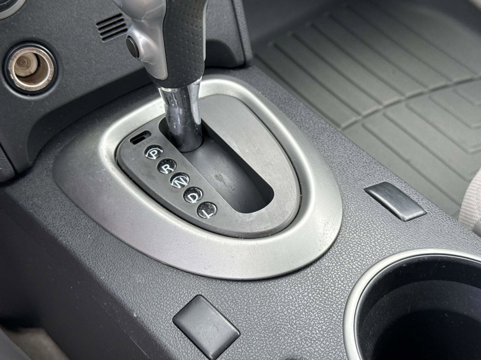 2012 Nissan Rogue Sport photo 20