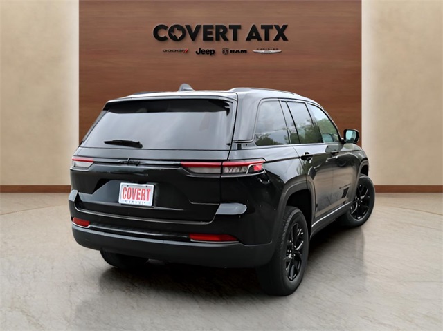2025 Jeep Grand Cherokee Altitude X photo 4