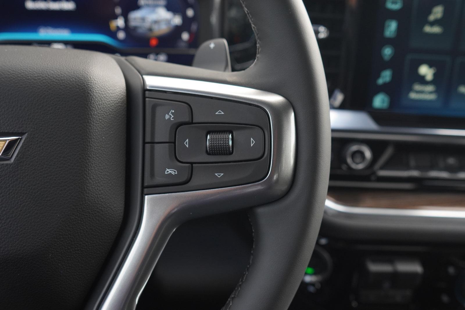 2025 Chevrolet Silverado 1500 LT photo 16