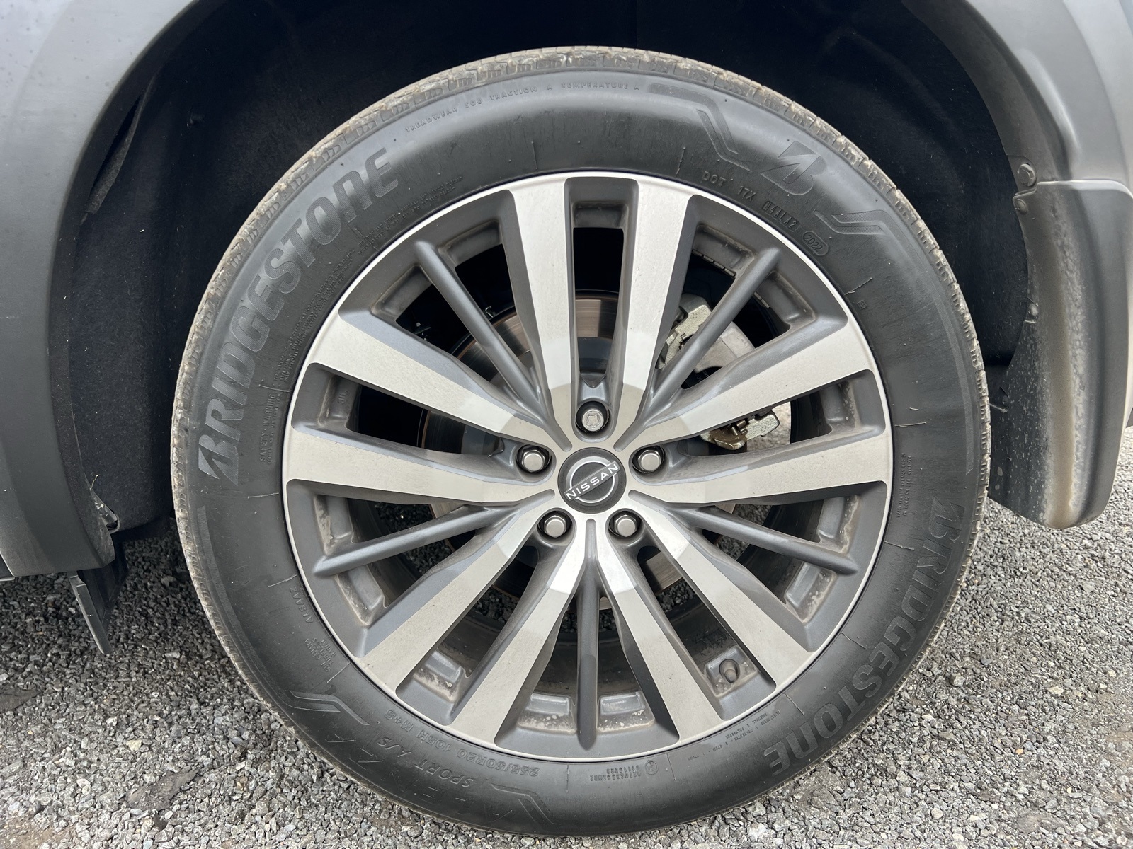 2022 Nissan Pathfinder Platinum photo 23