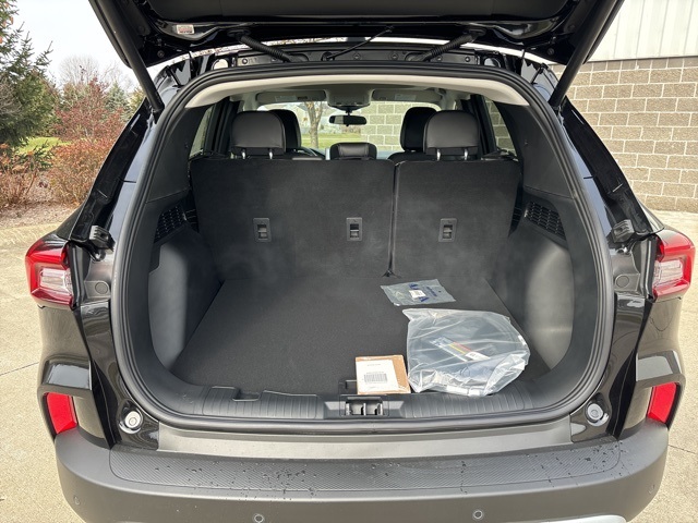 2025 Ford Escape Plug-In Hybrid photo 12