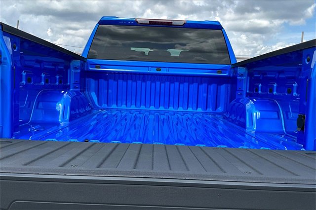 2025 Chevrolet Silverado 1500 LT photo 14