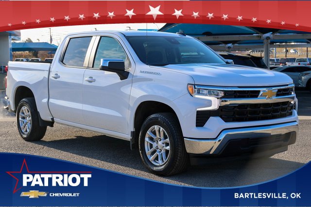 2023 Chevrolet Silverado 1500 LT's photo