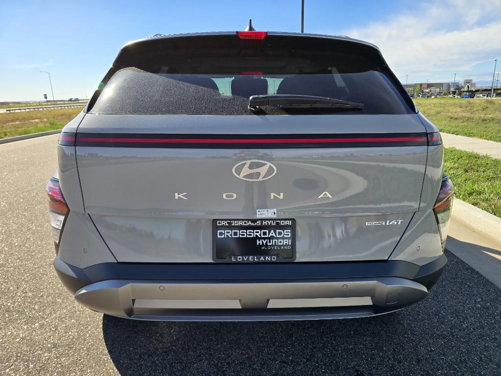 2026 Hyundai Kona Limited photo 4