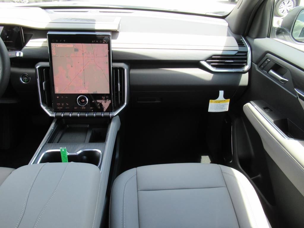 2026 Gmc Acadia Elevation photo 13