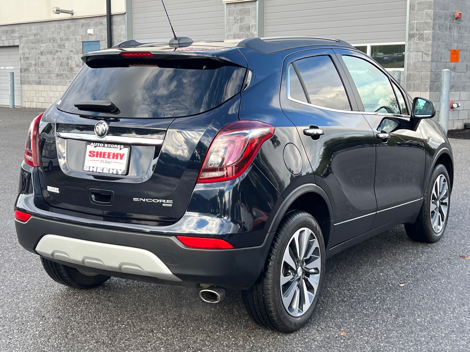 2022 Buick Encore Preferred photo 5
