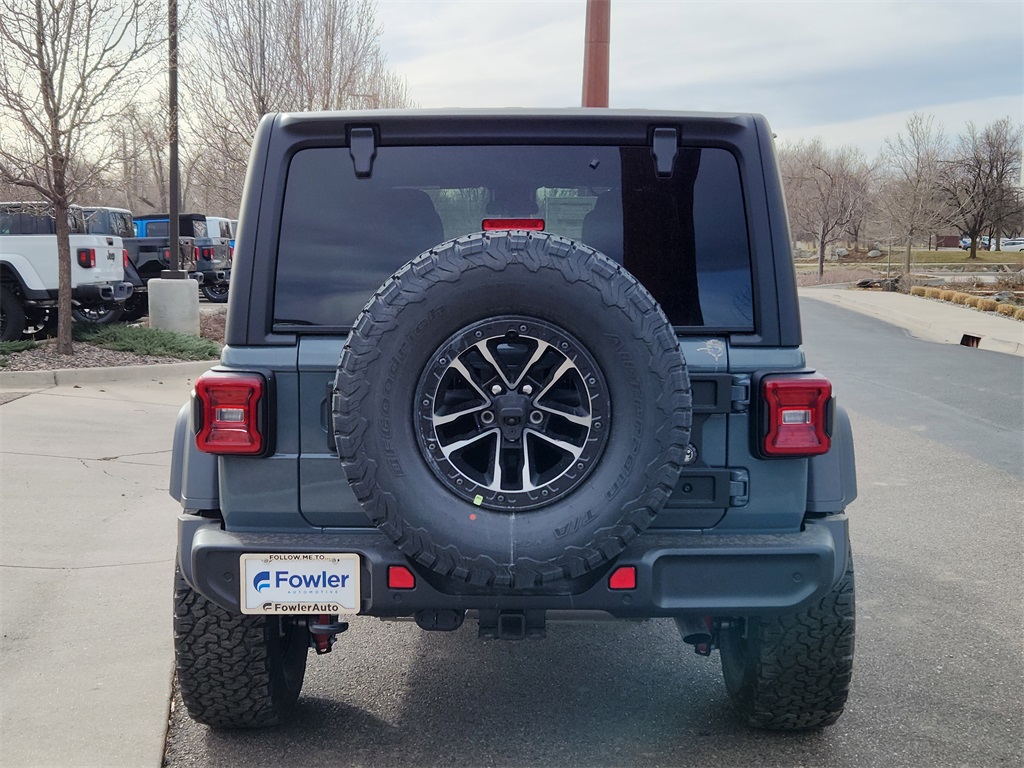 2025 Jeep Wrangler Willys photo 6