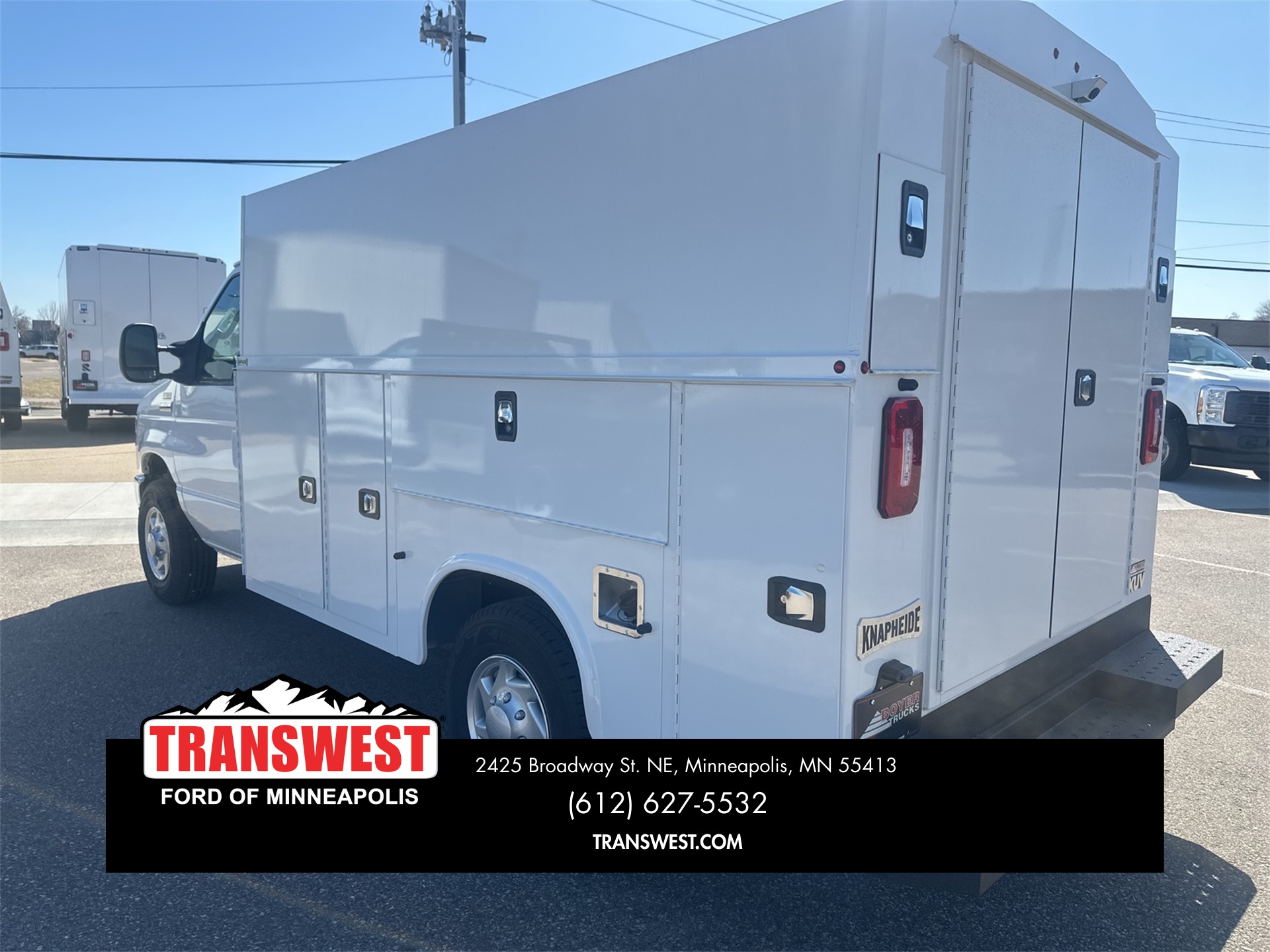 2025 Ford E-350 Base photo 4