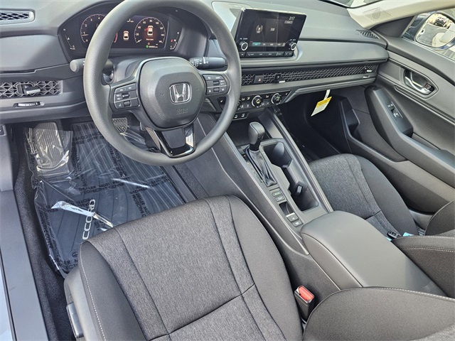 2025 Honda Accord SE photo 17