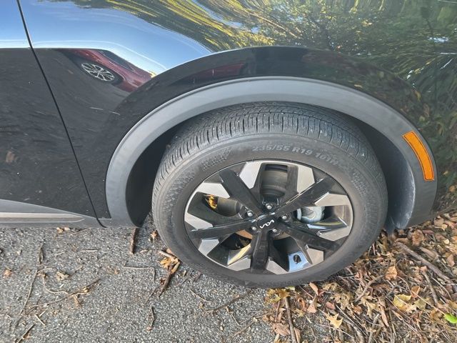 2023 Kia Sportage X-Line photo 2