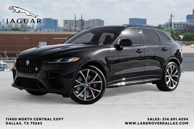 2026 Jaguar F-Pace SVR's photo