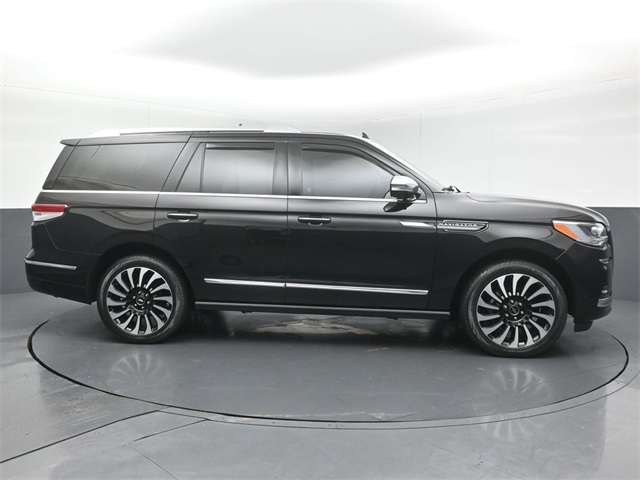 2022 LINCOLN NAVIGATOR - Image 8