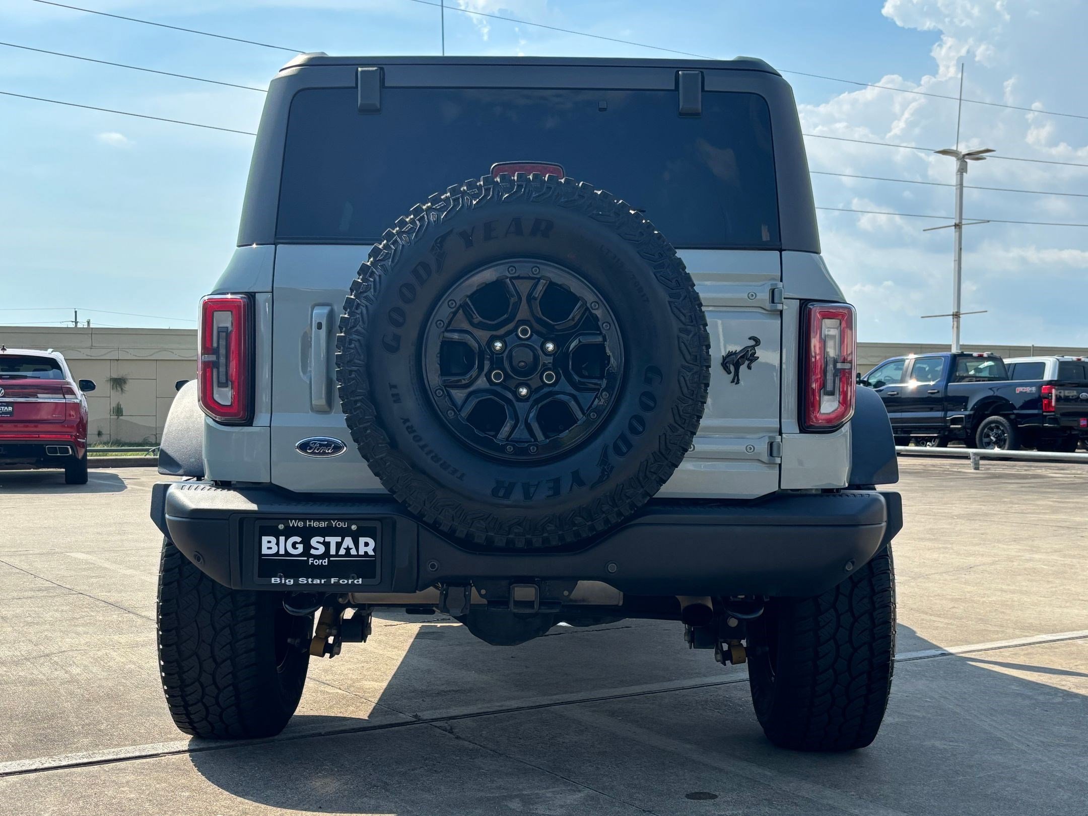 2021 Ford Bronco First Edition photo 7