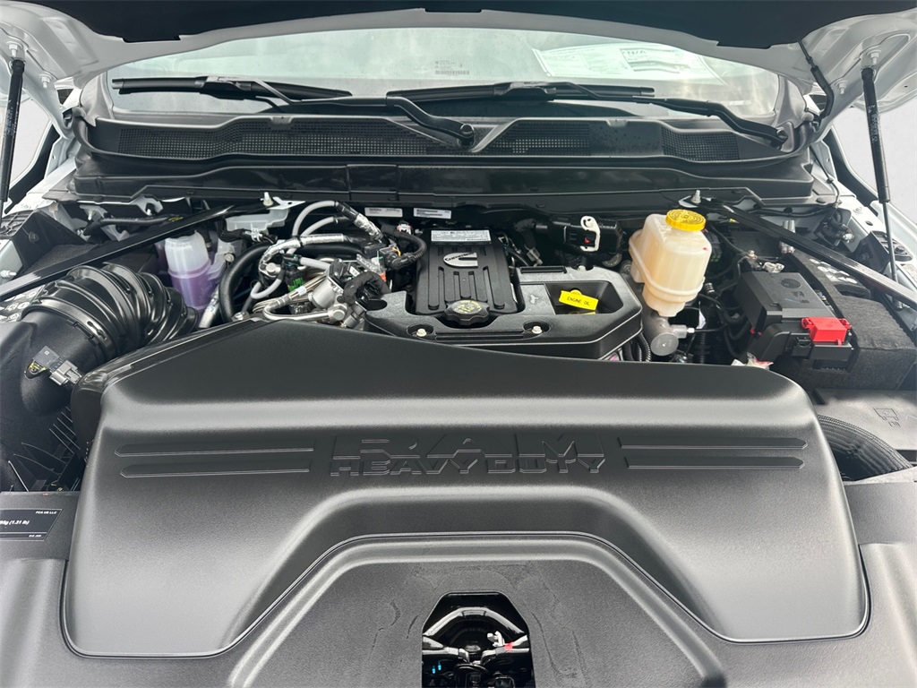 2025 Ram 4500 Tradesman photo 13