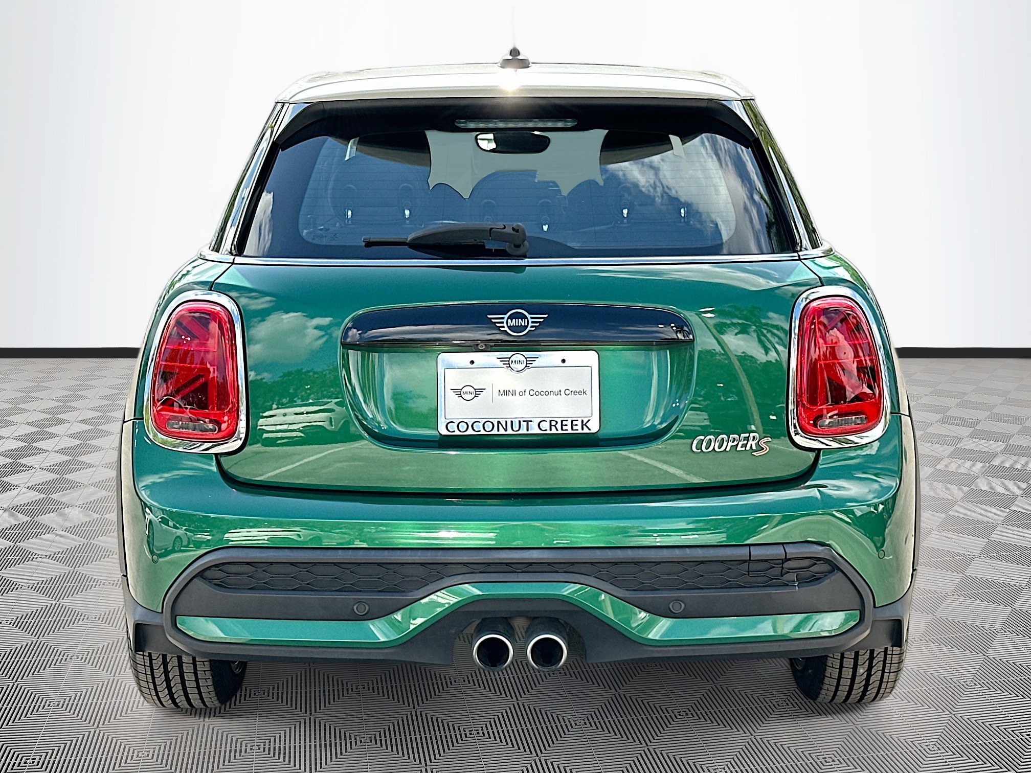 2023 Mini Cooper S Hardtop 4 Door photo 6
