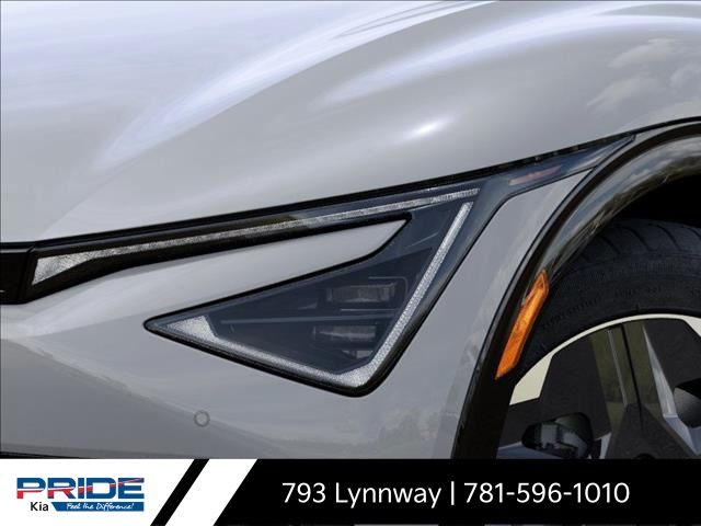 2025 Kia EV6 Light photo 10