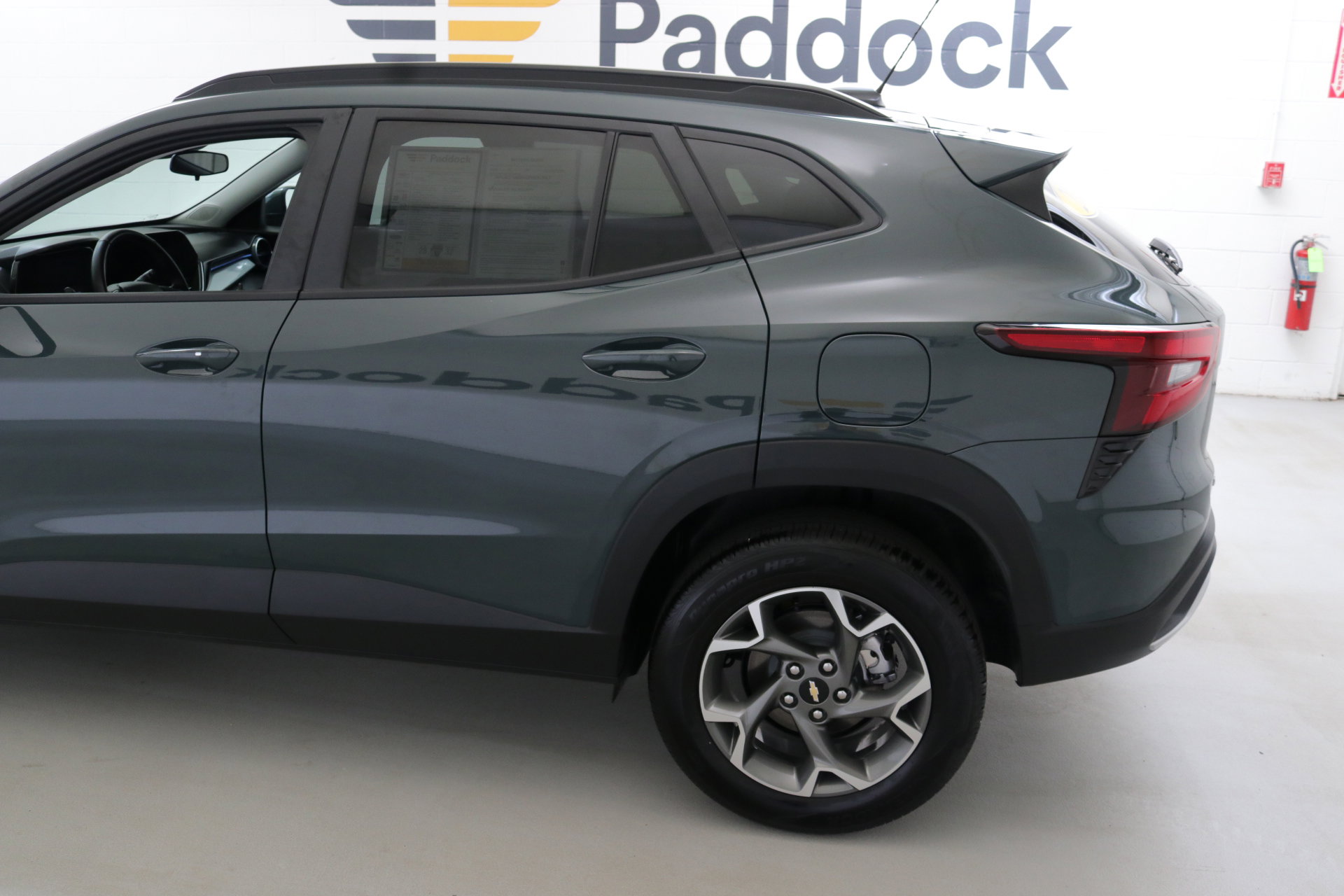 2025 Chevrolet Trax LT photo 4