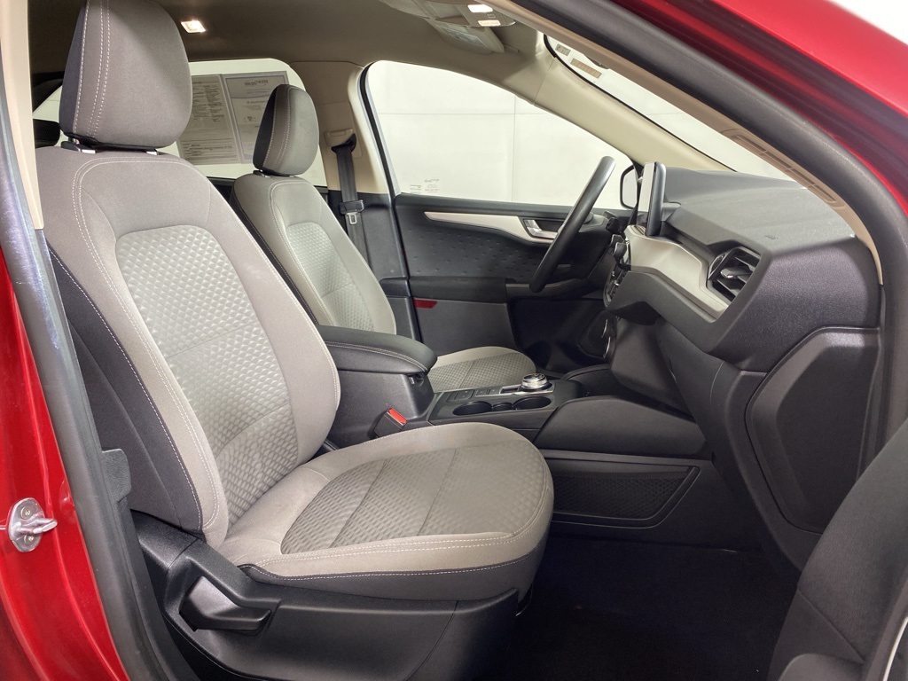 2020 Ford Escape SE photo 13