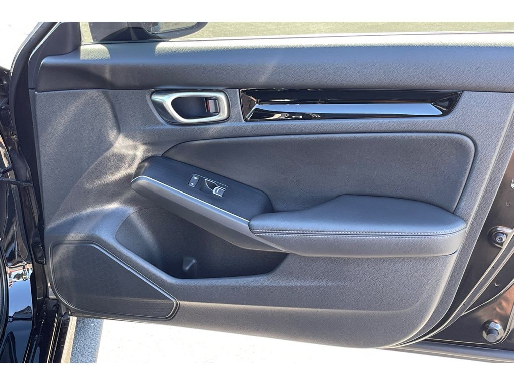 2023 Honda Civic Touring photo 20