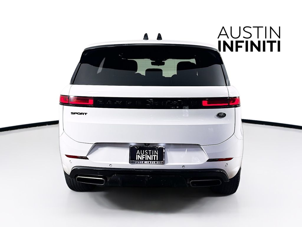 2023 Land Rover Range Rover Sport SE photo 2