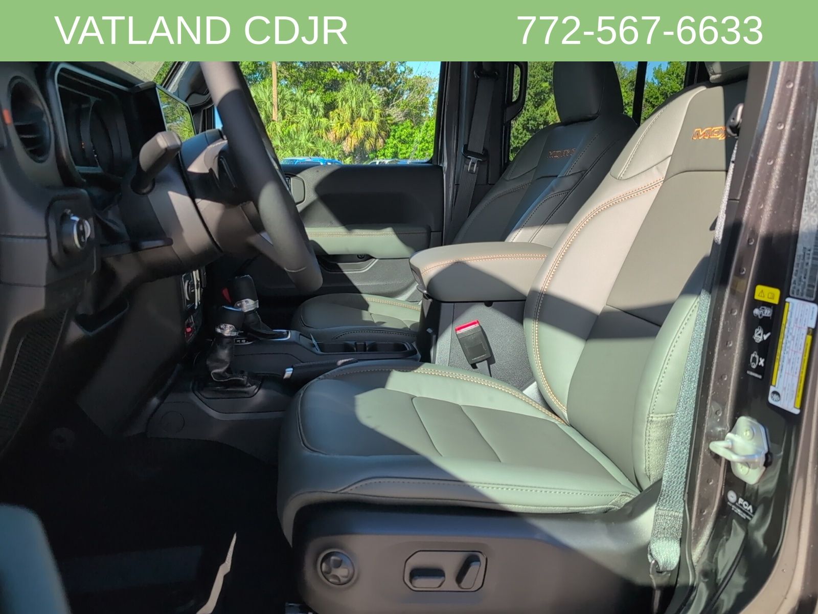 2025 Jeep Gladiator Mojave photo 27