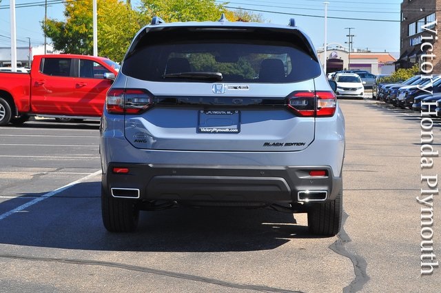 2025 Honda Pilot Black Edition photo 3