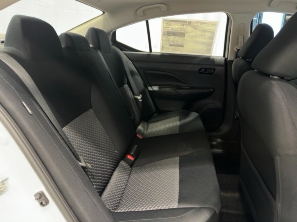2025 Nissan Versa S photo 22