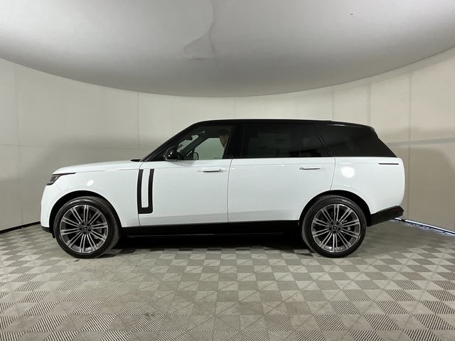 2025 Land Rover Range Rover SE photo 2