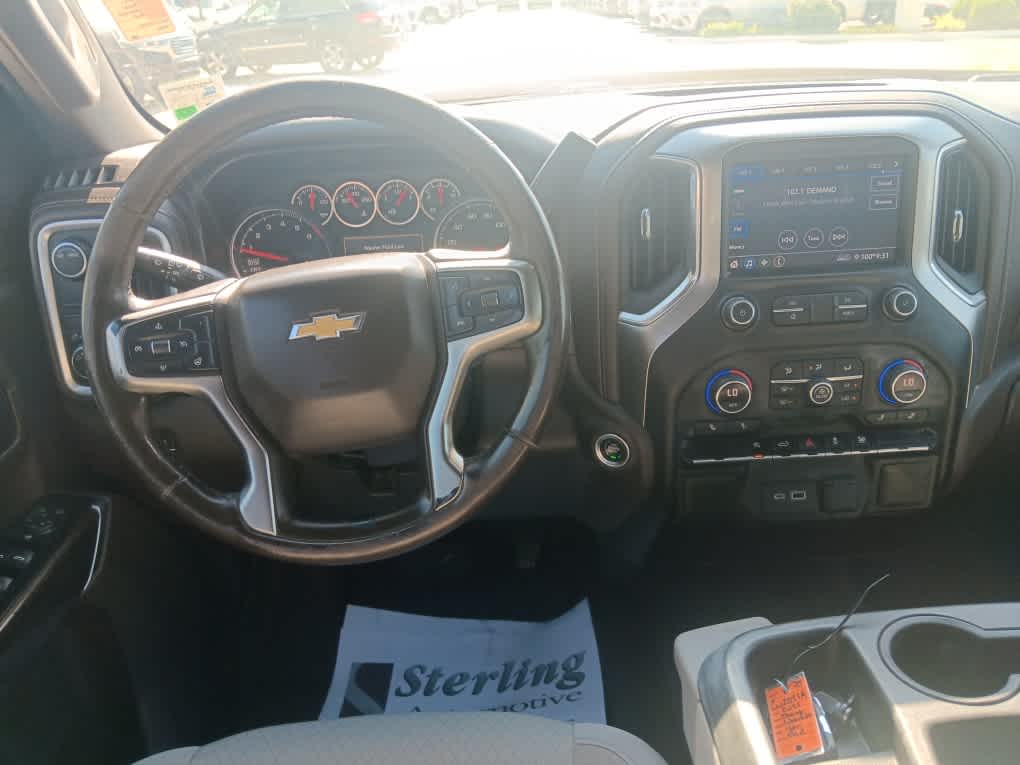 2021 Chevrolet Silverado 1500 LT photo 11